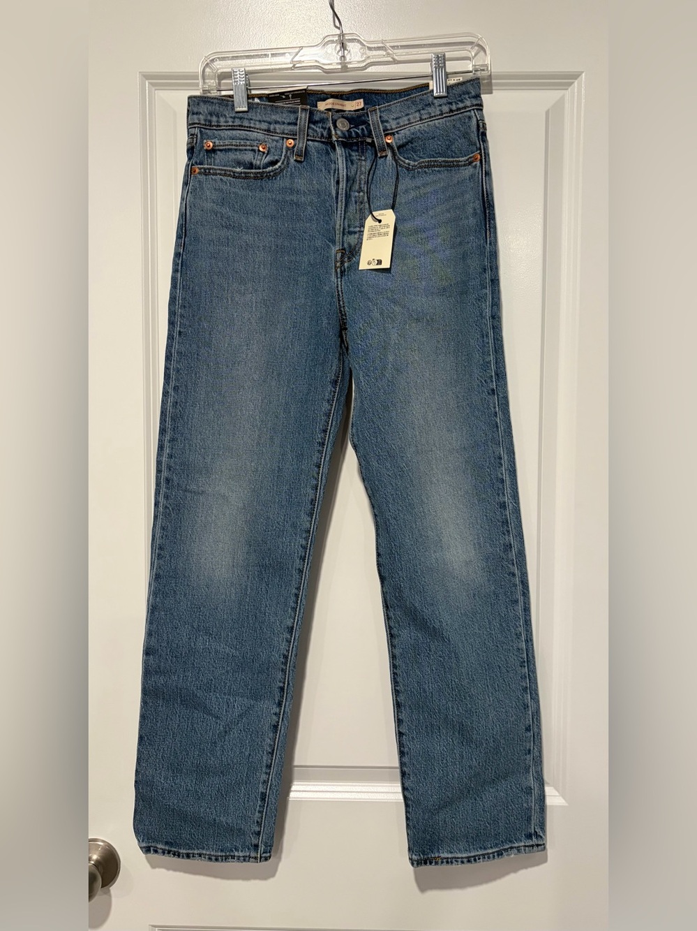 Levi’s Wedgie Straight High Rise Classic Women’s Jeans